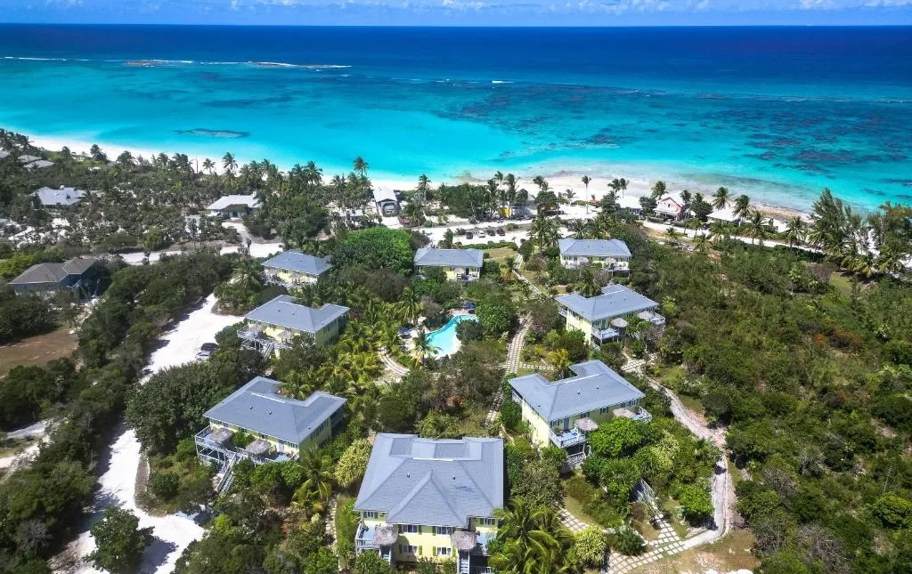 How to get to Pineapple Fields Eleuthera by private charter flight to Governor's Harbour Airport GHB