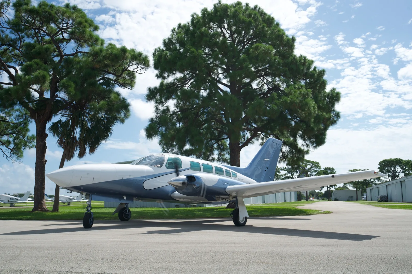 Why fly private to Rock Sound (RSD / MYER) Eleuthera Bahamas - private charter flight benefits
